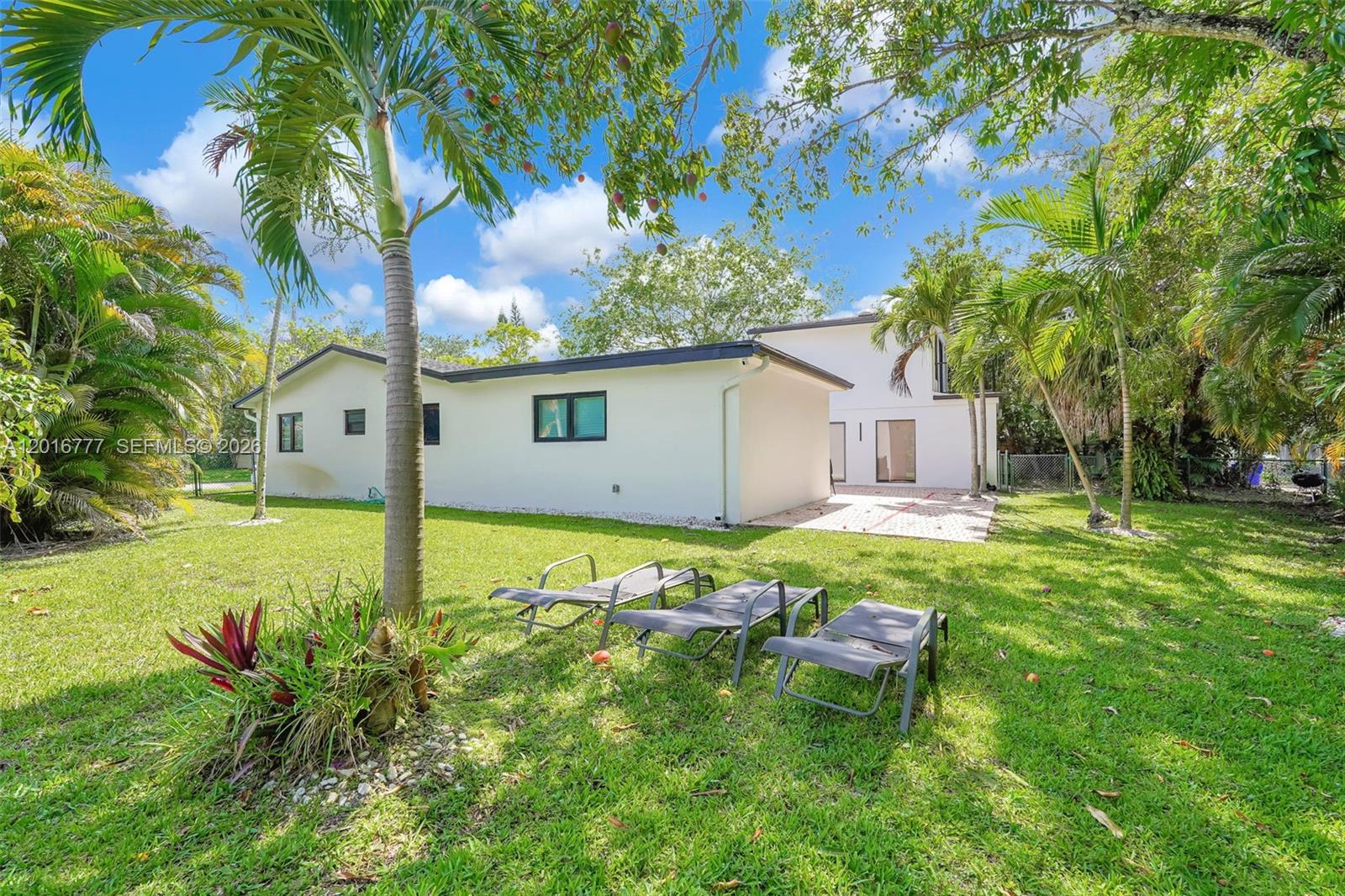 3411 Thomas Street Hollywood, FL 33021 - Photo 37 of 50