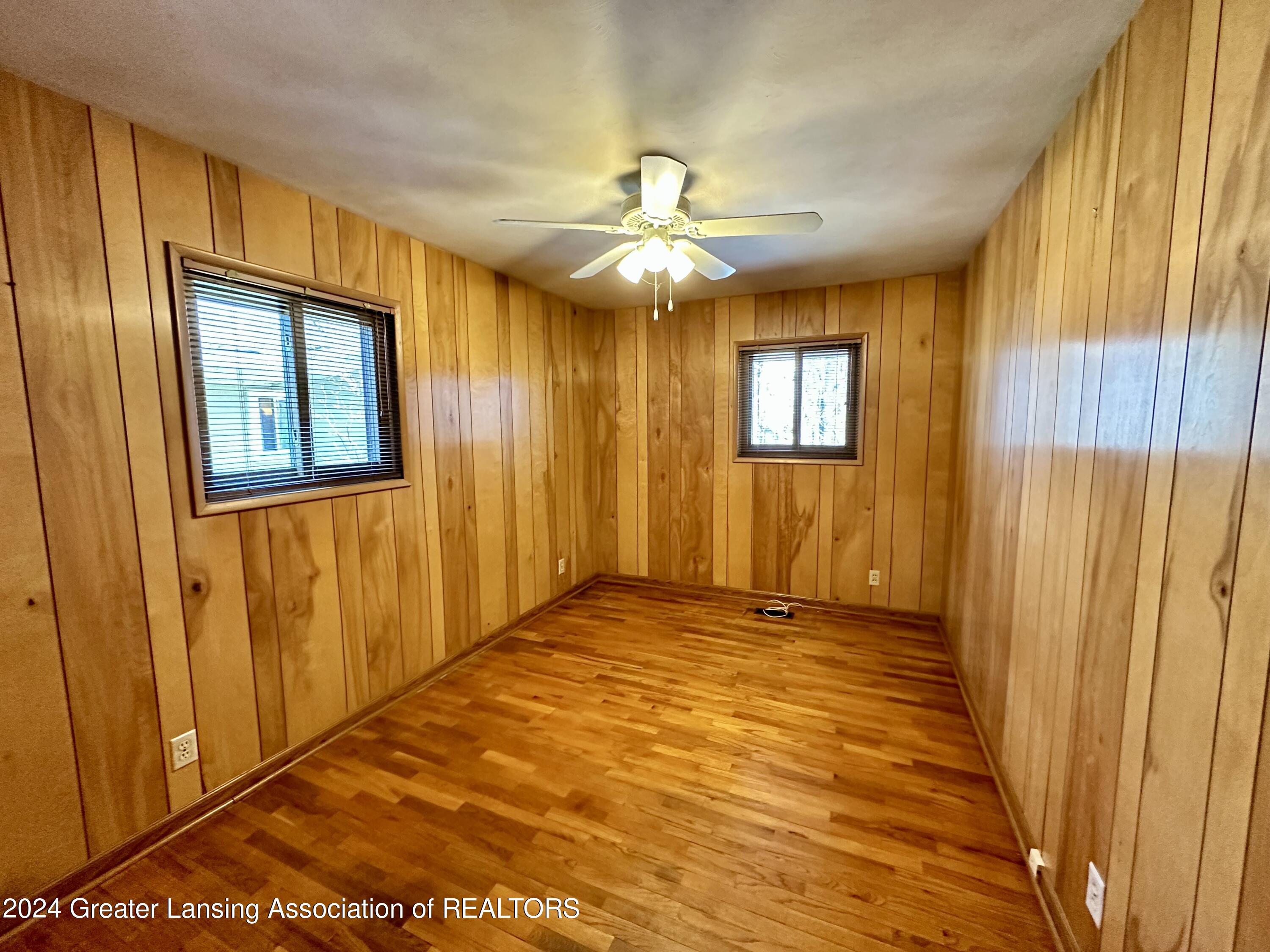 832 Pierce Road Lansing, MI 48910 - Photo 25 of 50 IMG_5806
