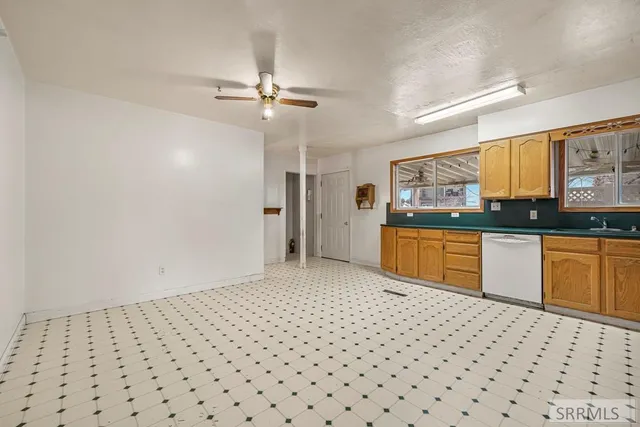 $375,000 | 1507 Stanger Drive, Idaho Falls, ID 83404