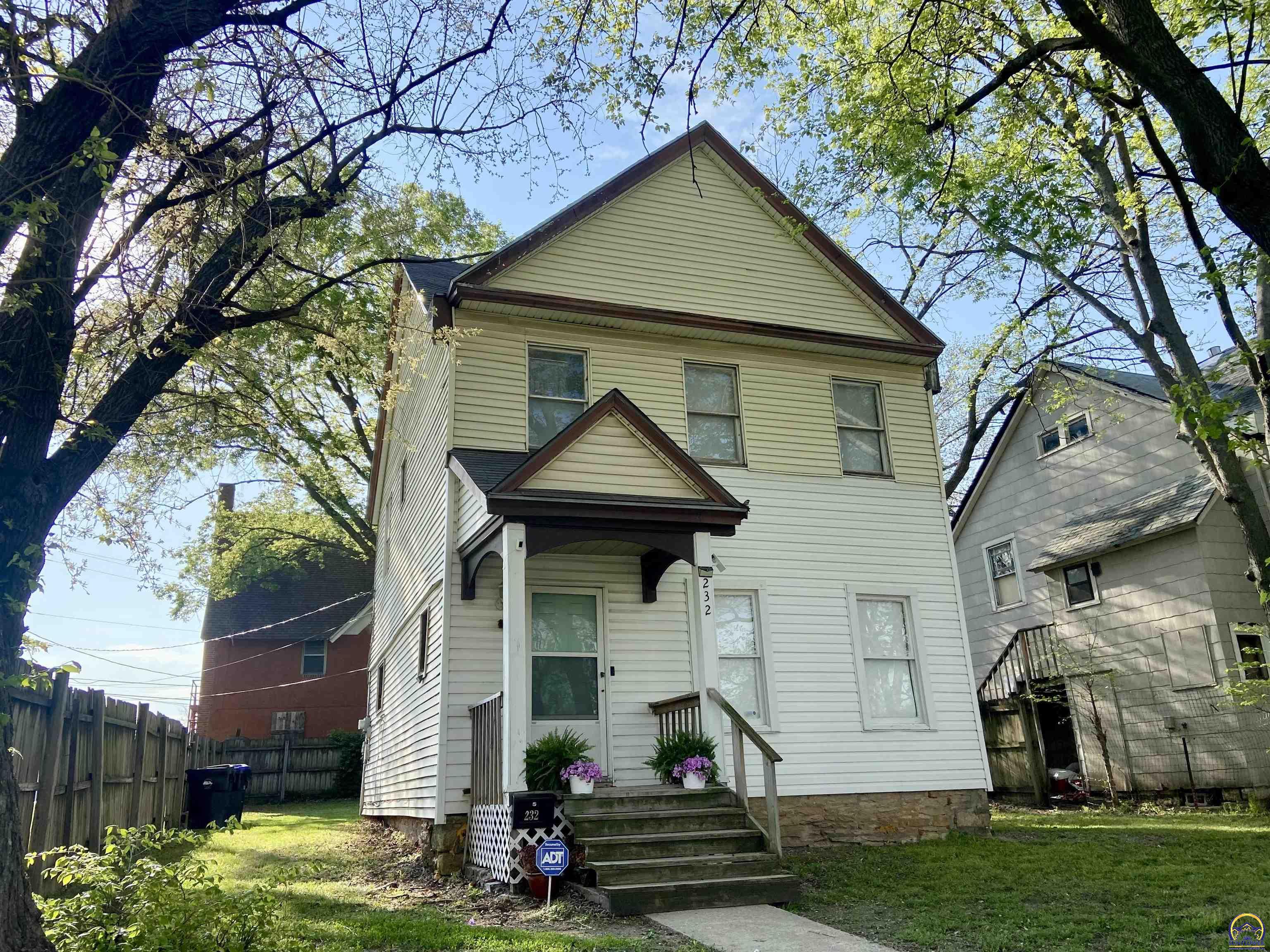 232 Southwest Tyler Street Topeka, KS 66603 - Photo 1 of 1