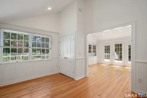 $995,000 | 141 Idlewood Drive, Stamford, CT 06905
