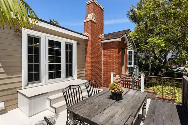 $2,595,000 | 130 West Avenida San Antonio, San Clemente, CA 92672