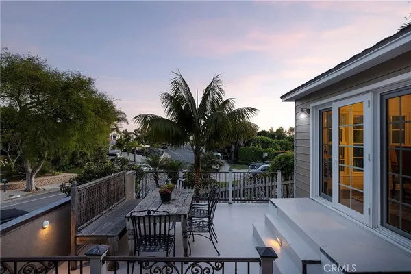 $2,595,000 | 130 West Avenida San Antonio, San Clemente, CA 92672