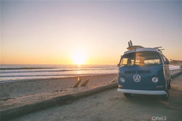 $2,595,000 | 130 West Avenida San Antonio, San Clemente, CA 92672