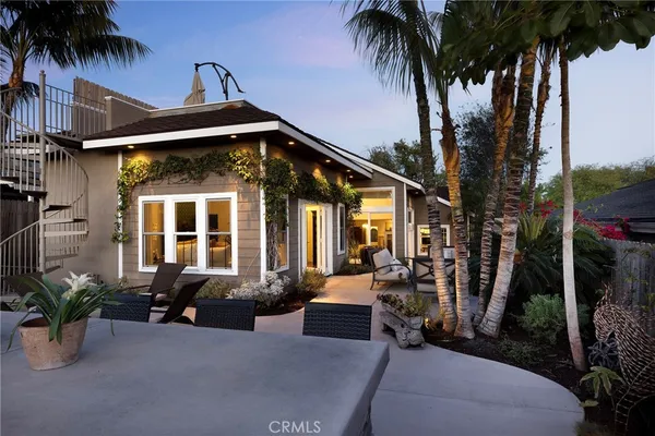 $2,595,000 | 130 West Avenida San Antonio, San Clemente, CA 92672