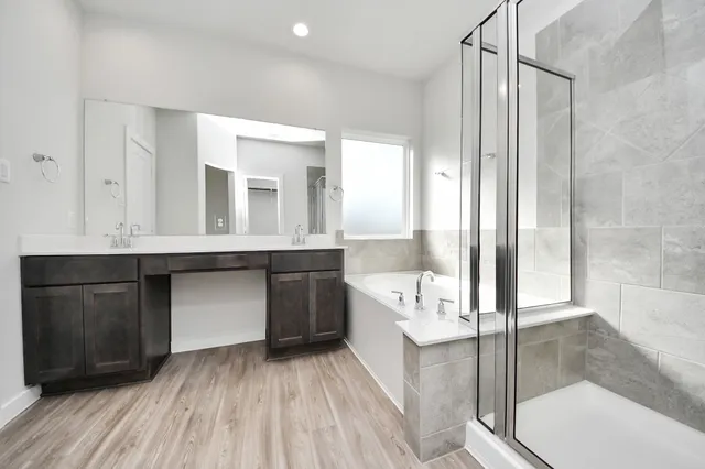 a view of entryway with stairs