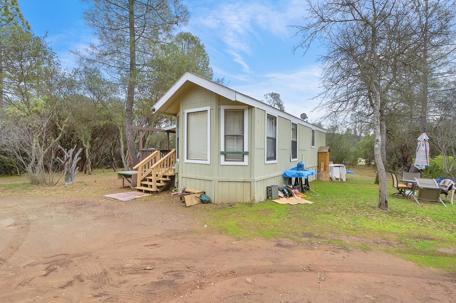 13376 Rue Montaigne Oregon House, CA 95962 - Photo 33 of 45 a view of a house with backyard and sitting area