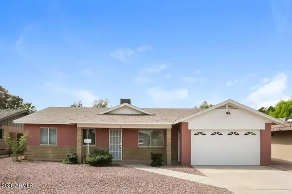 $1,705 | 401 East Fremont Drive, Tempe, AZ 85282