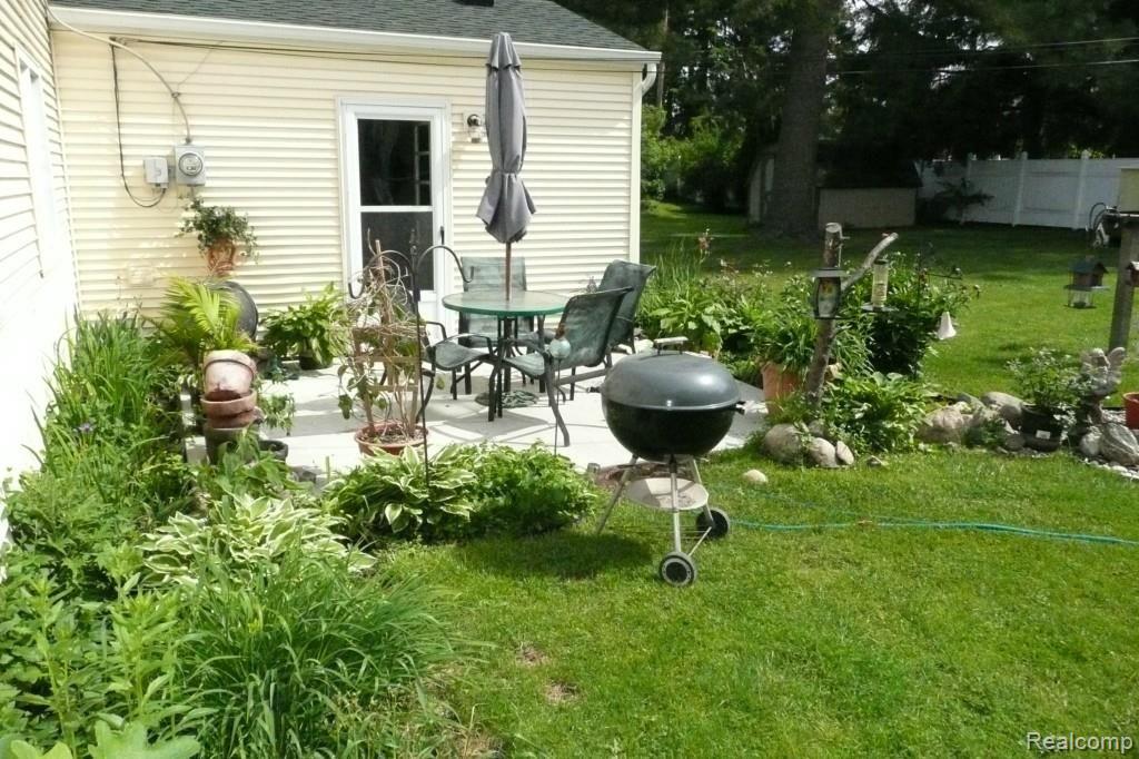 110 North Maple Street Fowlerville, MI 48836 - Photo 11 of 17 New Cement Patio