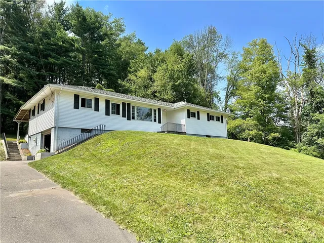 $245,000 | 9 Mt Pleasant Drive, Bainbridge, NY 13733