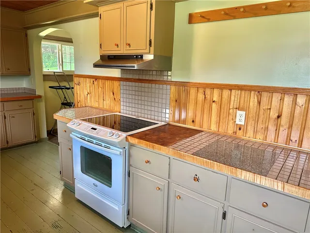 $245,000 | 9 Mt Pleasant Drive, Bainbridge, NY 13733