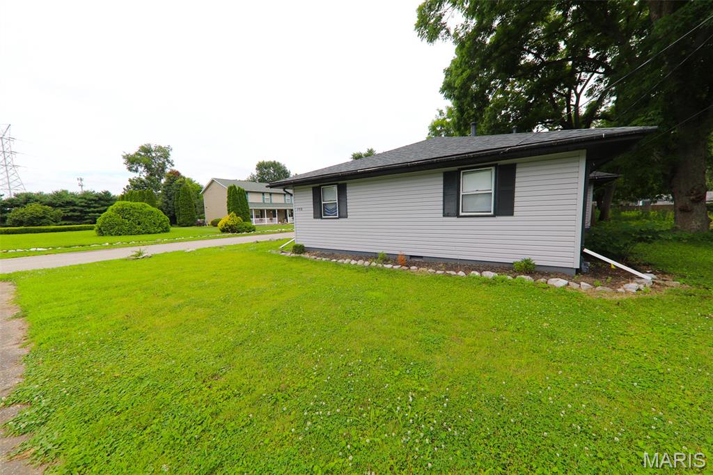 2918 R Victory Drive Granite City, IL 62040 - Photo 15 of 17