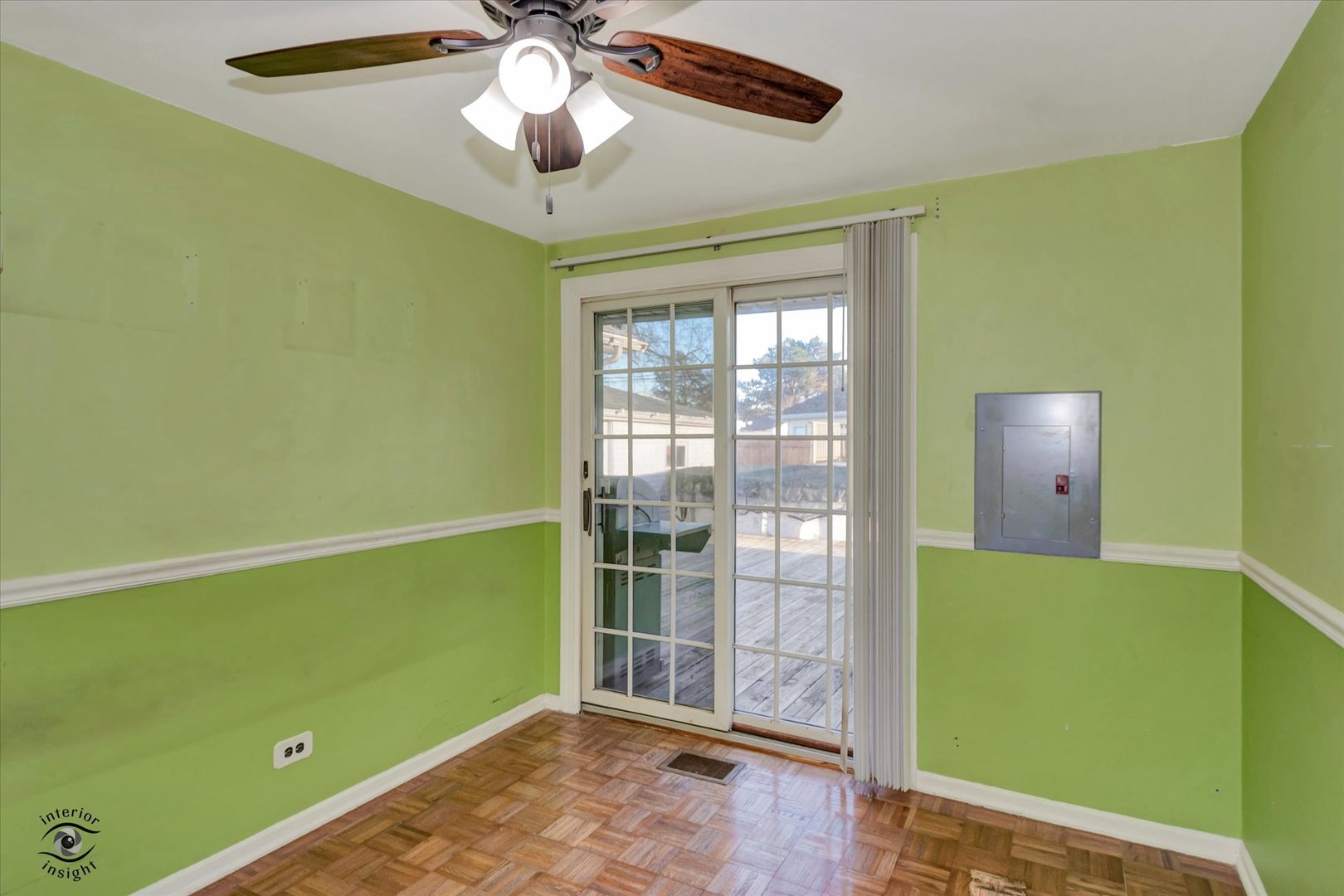 8859 South Main Street Hometown, IL 60456 - Photo 20 of 26 a view of room with window and ceiling fan