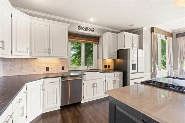 $968,000 | 14605 Dearborn Street, Overland Park, KS 66223