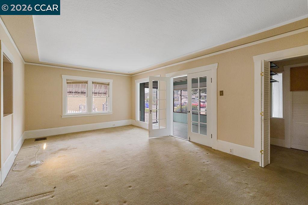 710 Grove Way Hayward, CA 94541 - Photo 15 of 55