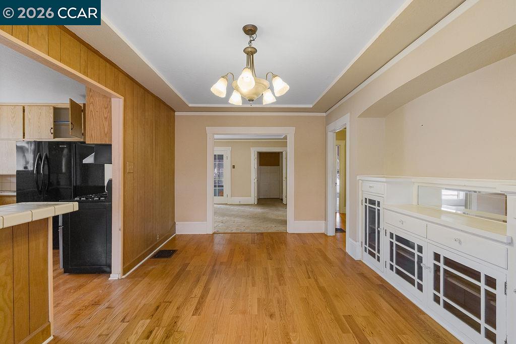 710 Grove Way Hayward, CA 94541 - Photo 10 of 55