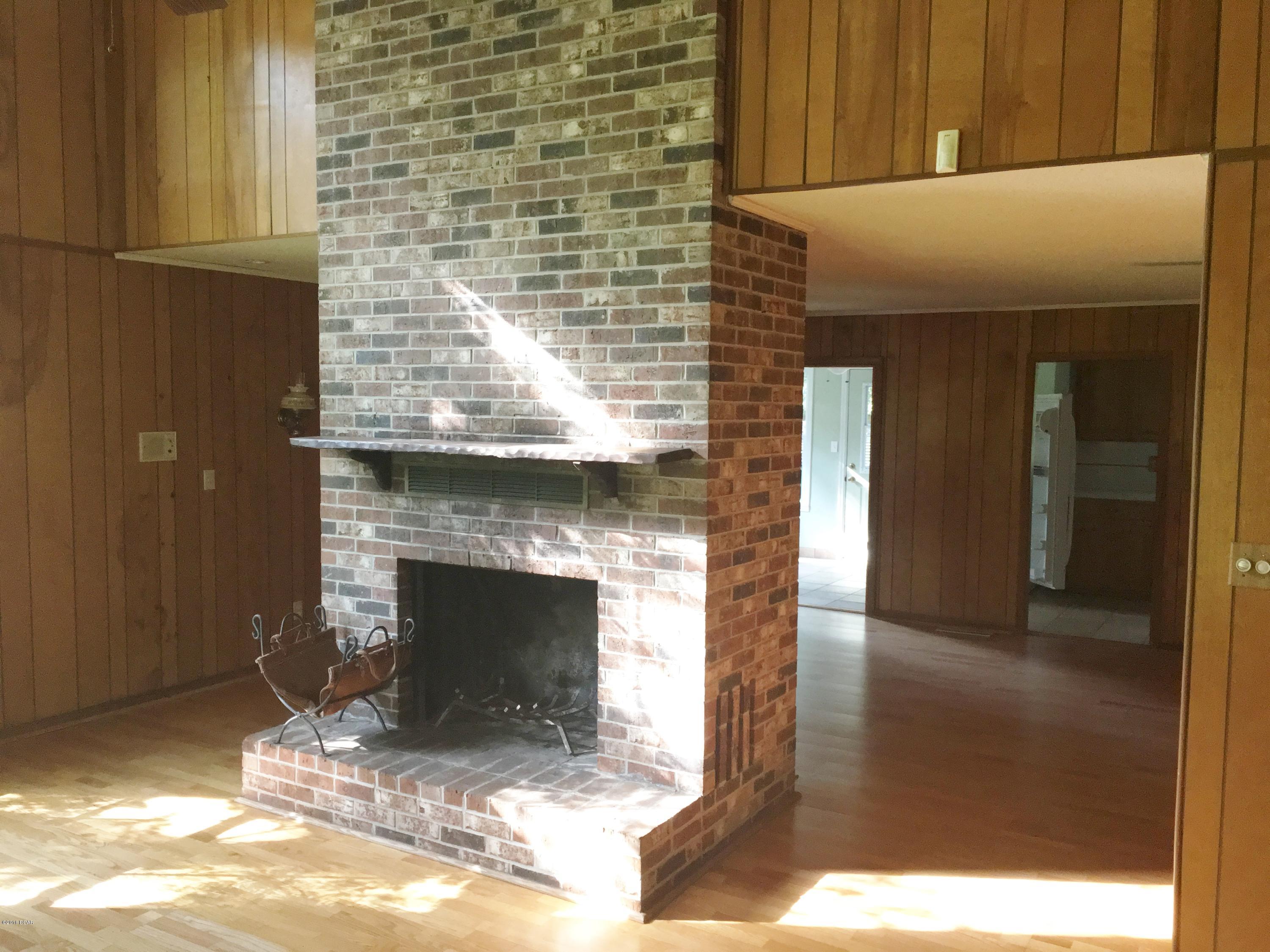 5819 Reddoch Road Marianna, FL 32446 - Photo 5 of 37 Gallery Image 5
