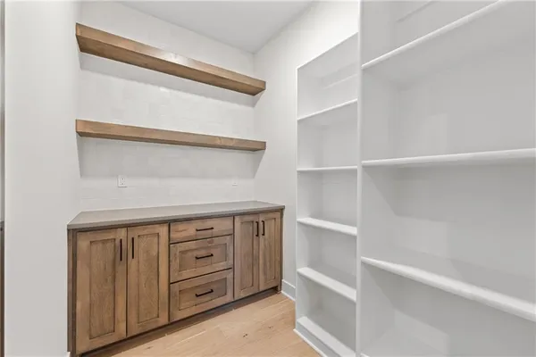 $961,000 | 16932 Parkhill Street, Overland Park, KS 66221