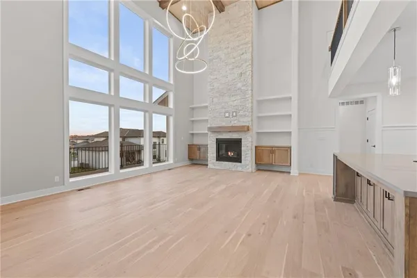 $961,000 | 16932 Parkhill Street, Overland Park, KS 66221