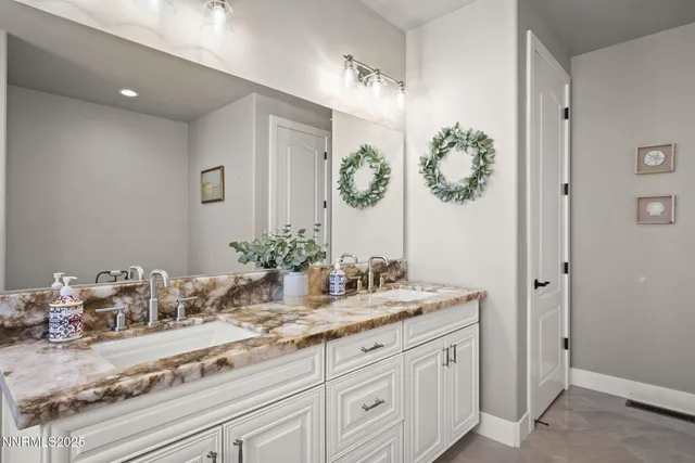 $799,900 | 390 Angelina Circle, Wellington, NV 89444