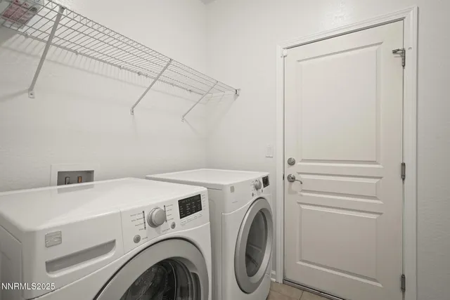 $799,900 | 390 Angelina Circle, Wellington, NV 89444