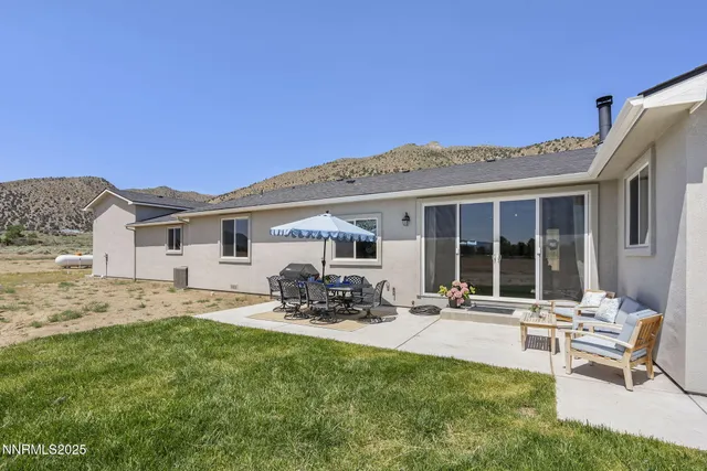 $799,900 | 390 Angelina Circle, Wellington, NV 89444