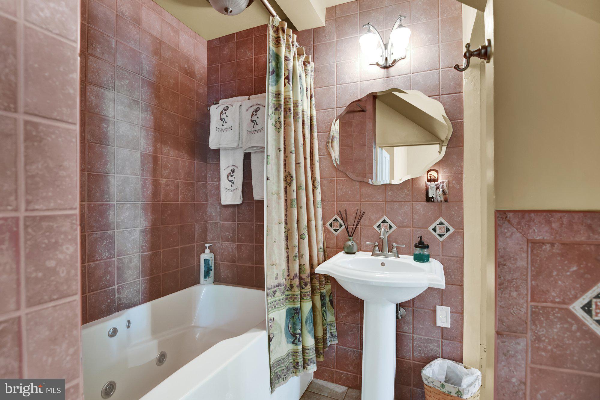 717 Poole Road Westminster, MD 21157 - Photo 11 of 52 Gallery Image 11