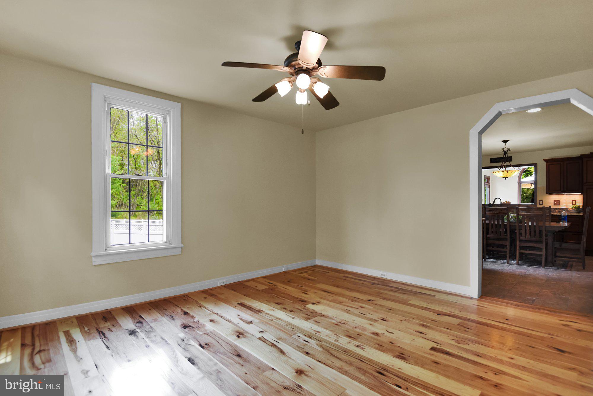 717 Poole Road Westminster, MD 21157 - Photo 4 of 52 Gallery Image 4