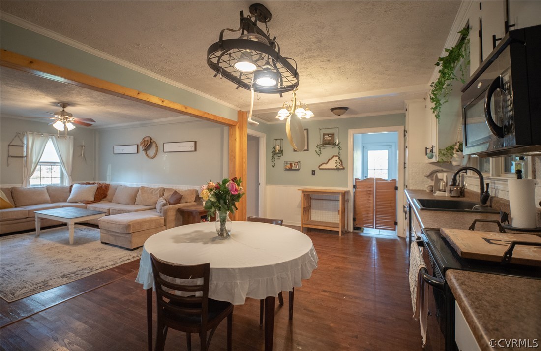 1871 Walnut Hill Road Blackstone, VA 23824 - Photo 4 of 18 Gallery Image 4