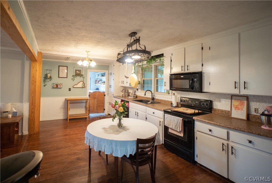 1871 Walnut Hill Road Blackstone, VA 23824 - Photo 6 of 18 Gallery Image 6