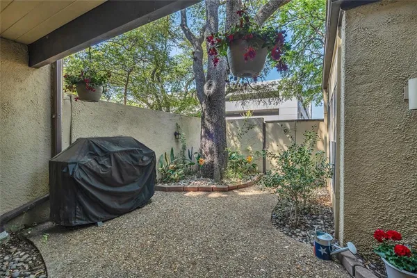 a view of outdoor space and porch
