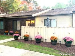 $434,900 | 939 Skyline Drive, Coram, NY 11727