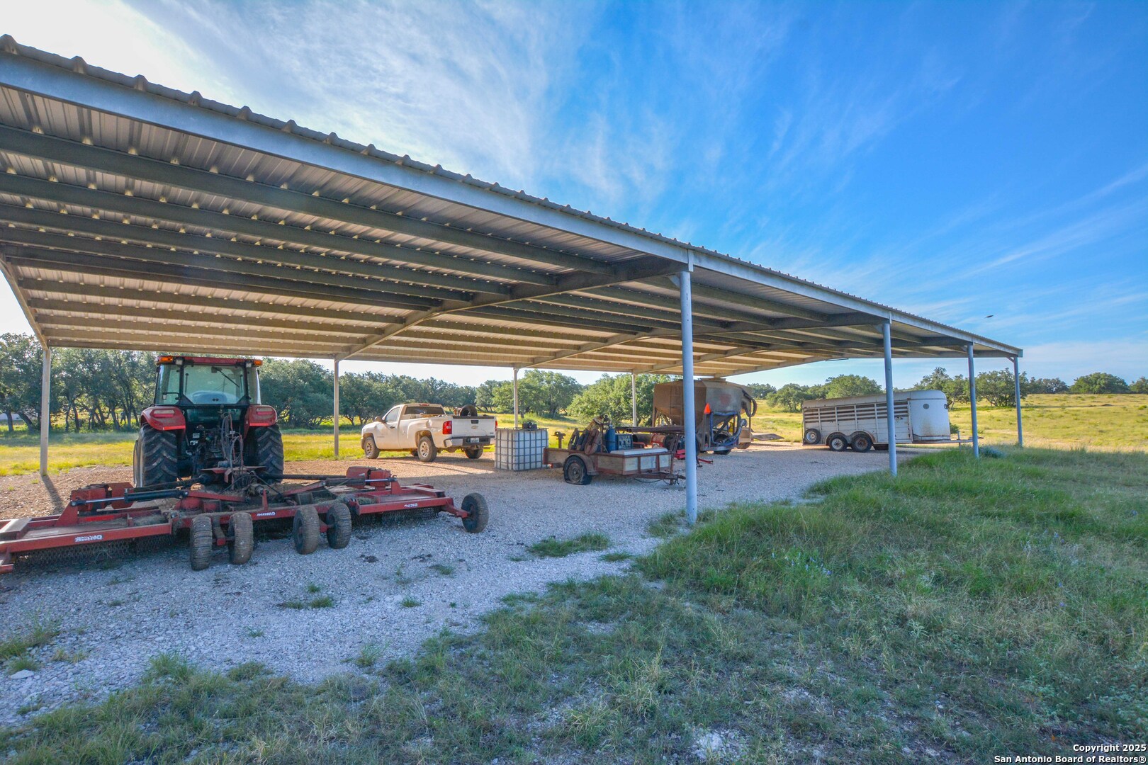 13105 Interstate 10 Service Road Junction, TX 76849 - Photo 79 of 82 a view of a big room with porch and outdoor seating