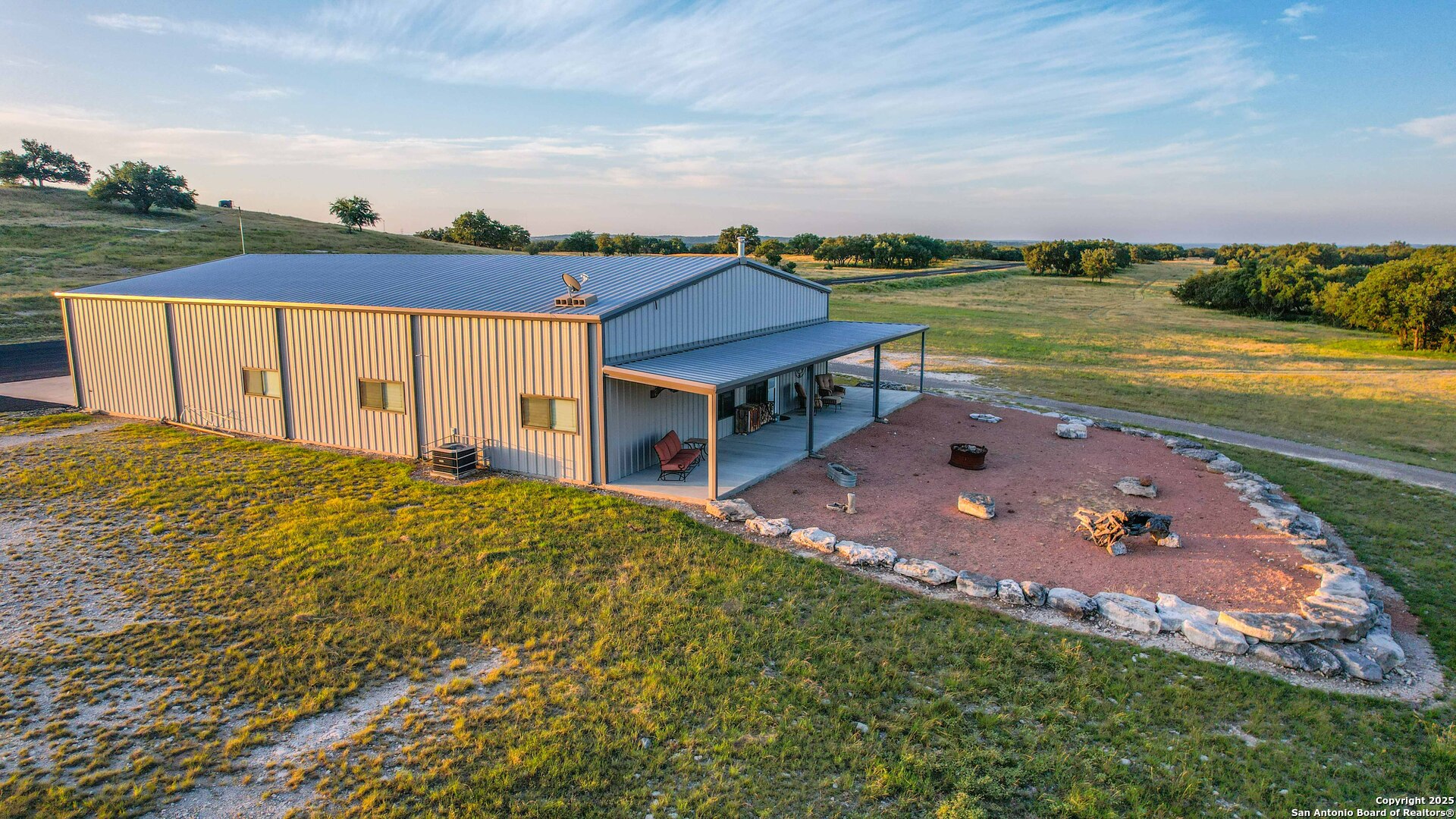 13105 Interstate 10 Service Road Junction, TX 76849 - Photo 10 of 82