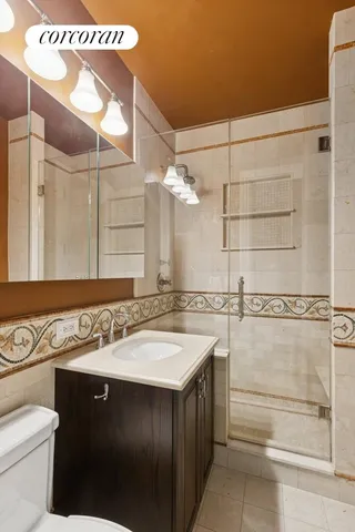 $2,495,000 | 170 East 87th Street, Unit E17C | Upper East Side