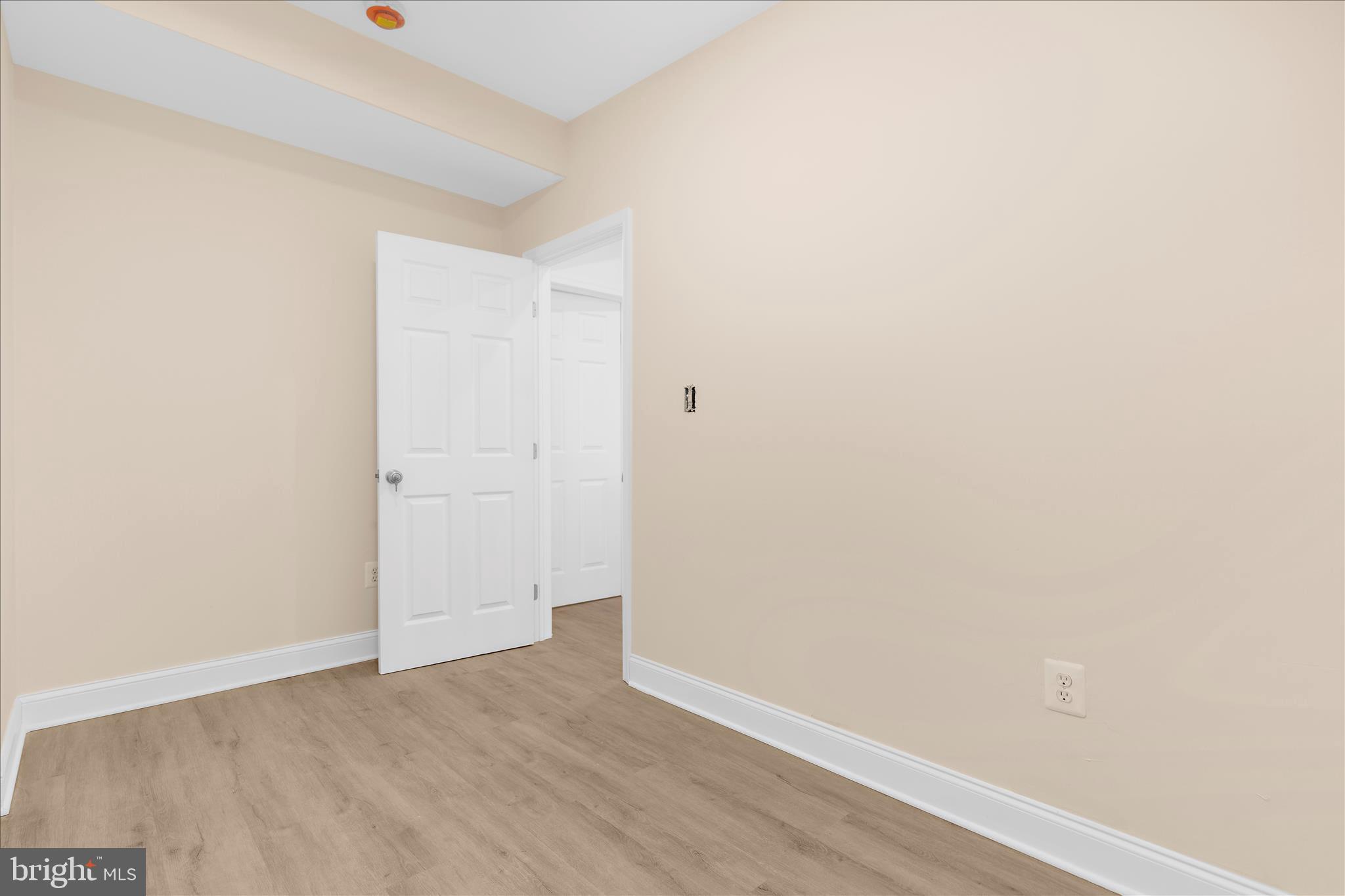 1402 North Montford Avenue Baltimore, MD 21213 - Photo 23 of 40 a view of an empty room