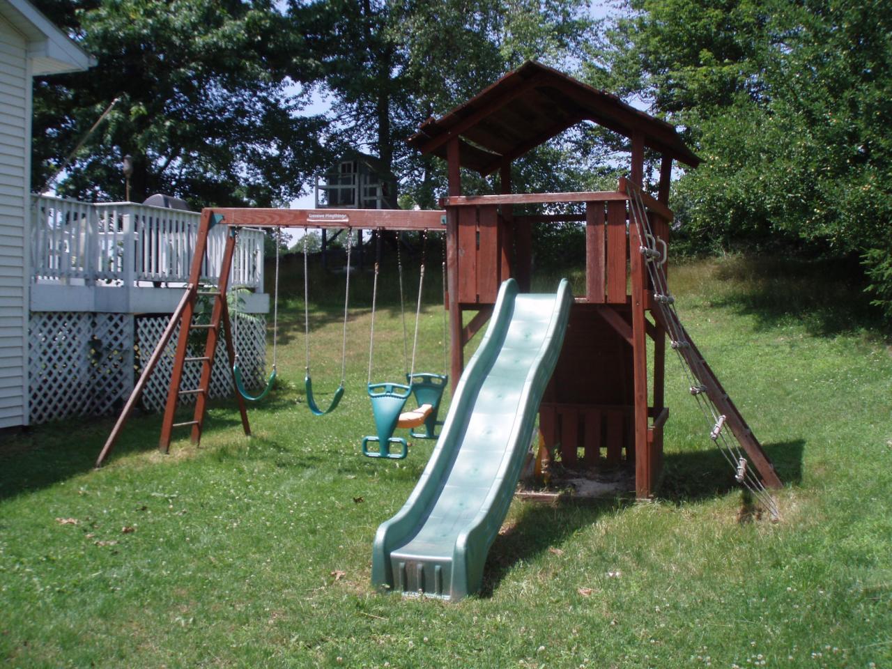 5 Gould Road Brodheadsville, PA 18322 - Photo 4 of 5 Backyard