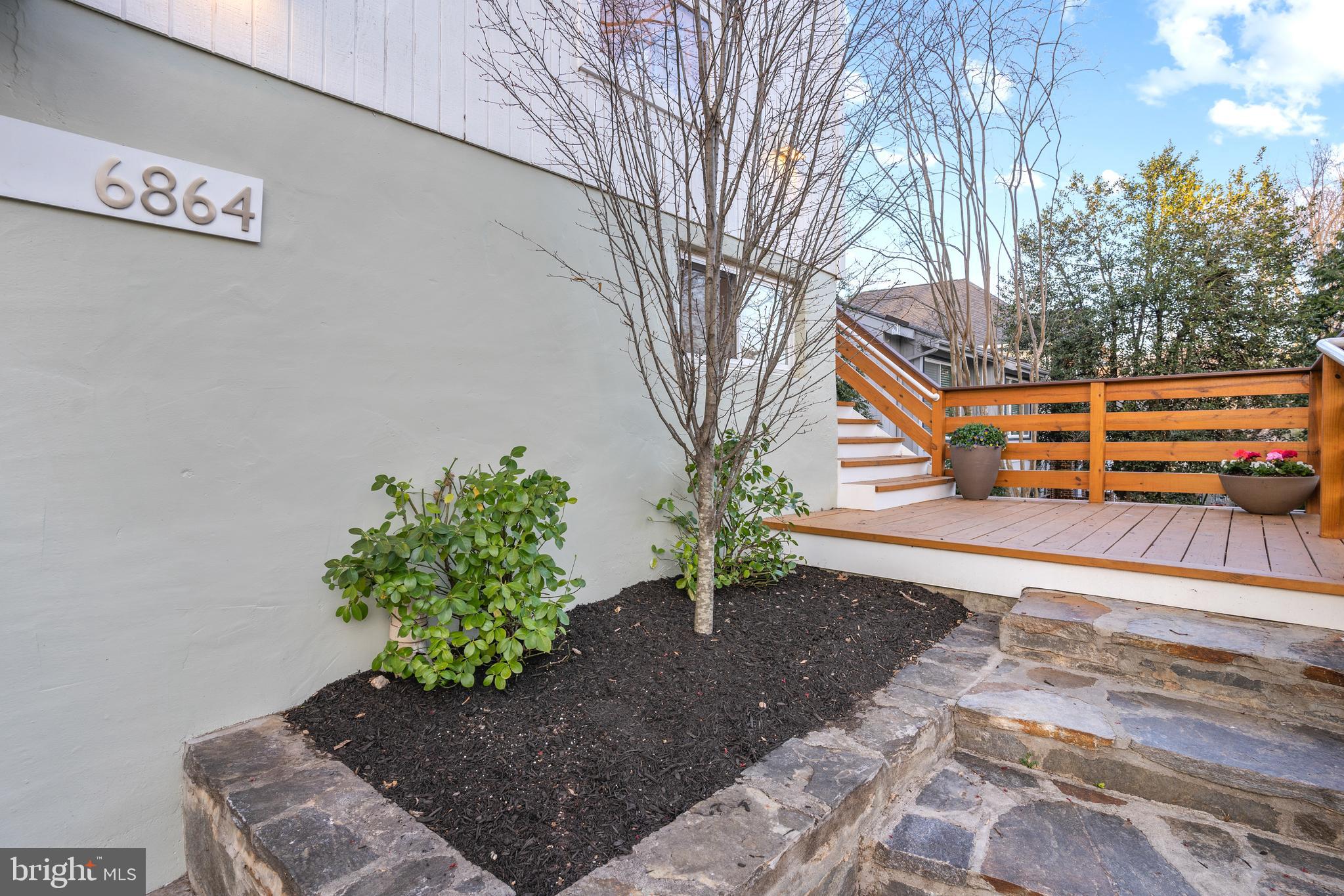 6864 St Albans Road McLean, VA 22101 - Photo 2 of 30 Gallery Image 2
