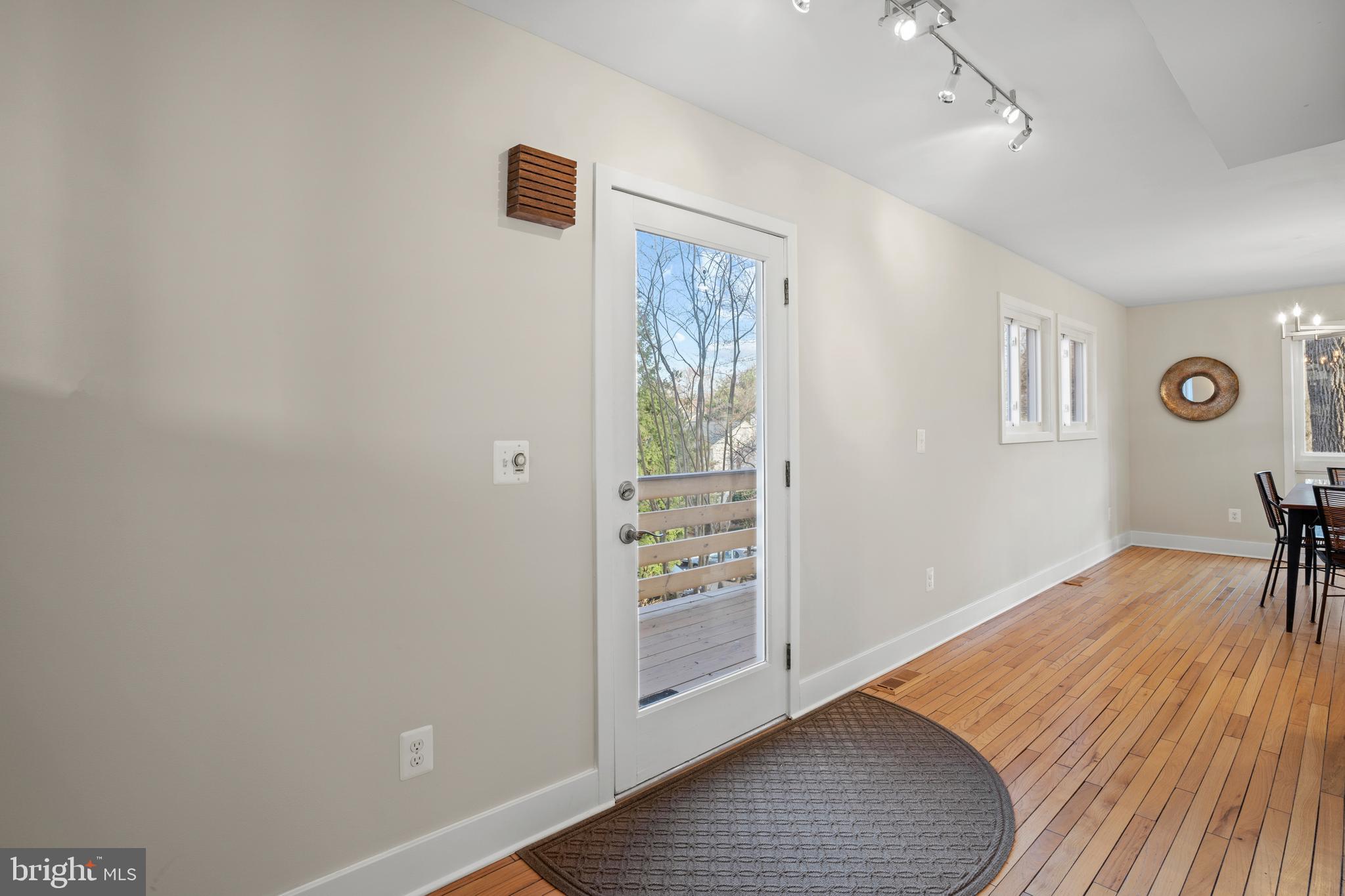 6864 St Albans Road McLean, VA 22101 - Photo 4 of 30 Gallery Image 4
