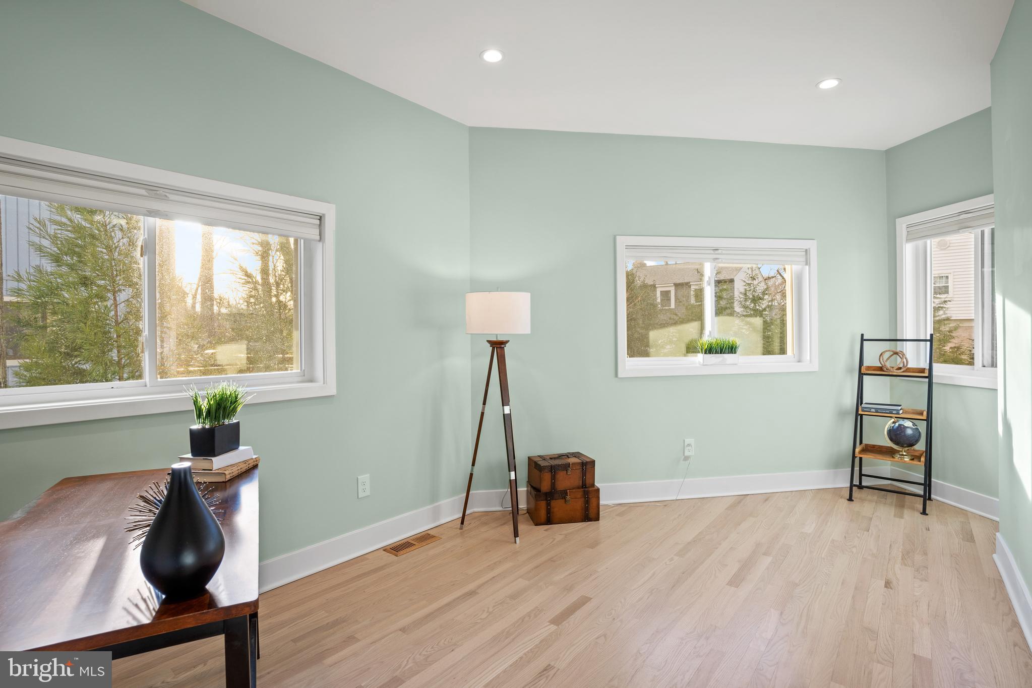 6864 St Albans Road McLean, VA 22101 - Photo 10 of 30 Gallery Image 10