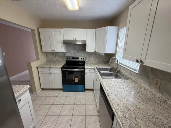 $3,400 | 412 Southwest 10th Court, Deerfield Beach, FL 33441