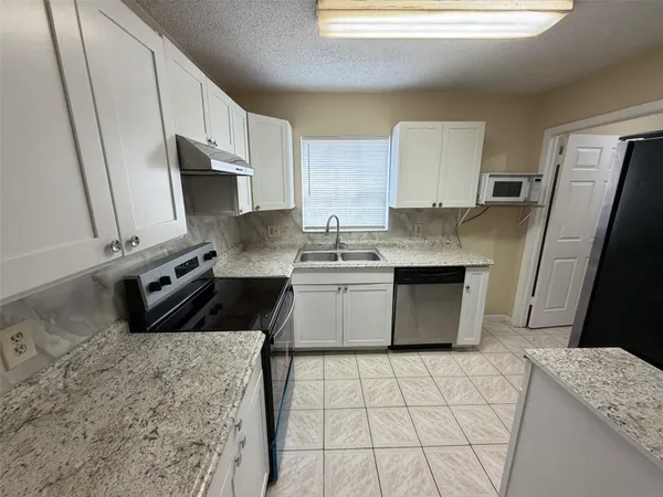 $3,400 | 412 Southwest 10th Court, Deerfield Beach, FL 33441