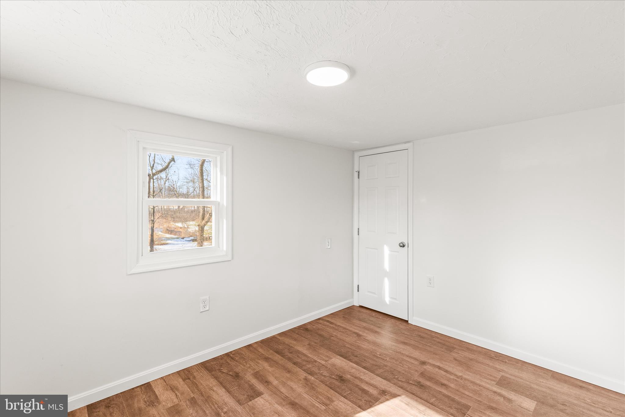 5399 West Canal Road East Berlin, PA 17316 - Photo 14 of 41