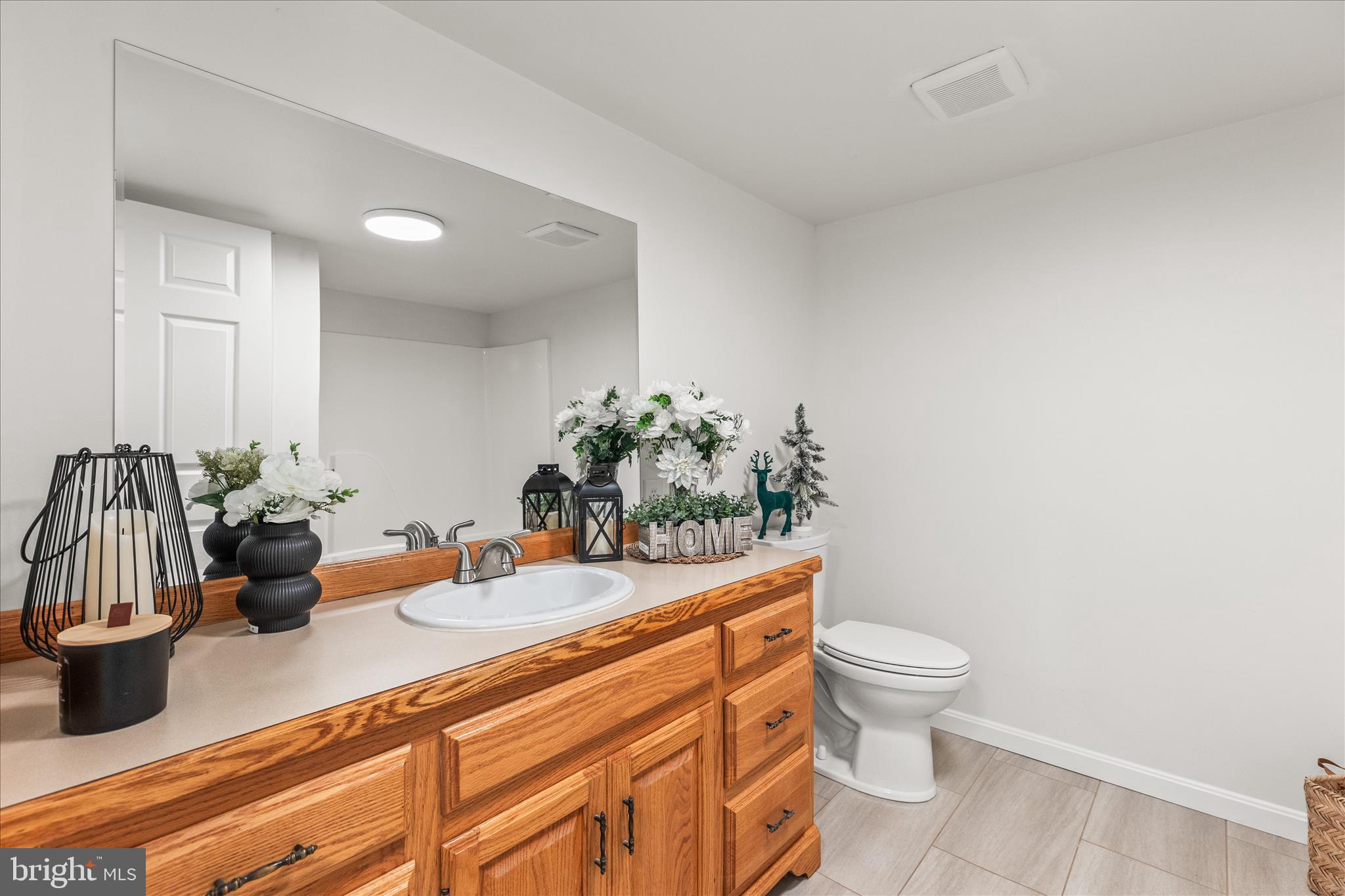 5399 West Canal Road East Berlin, PA 17316 - Photo 16 of 41 Bathroom 1