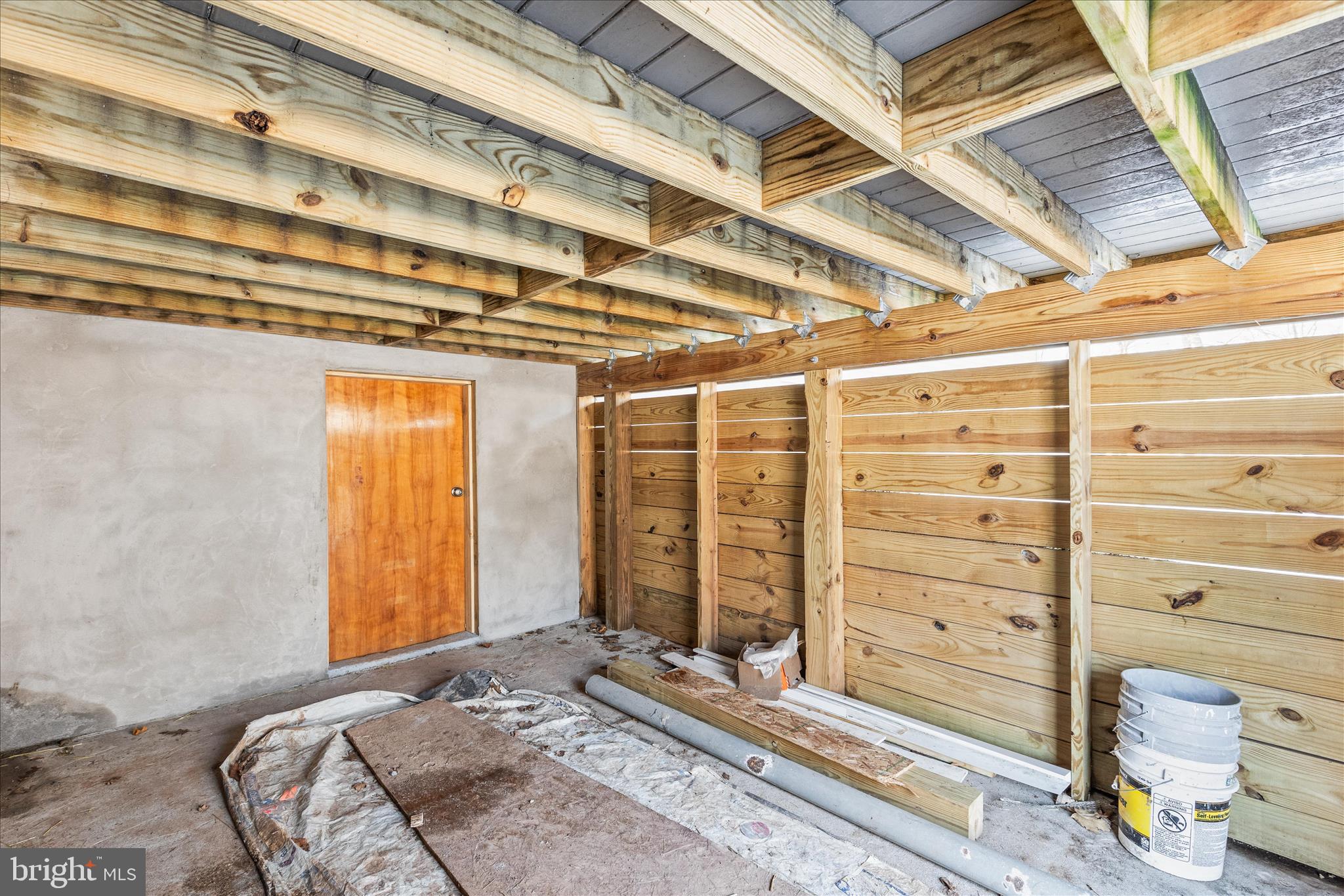 5399 West Canal Road East Berlin, PA 17316 - Photo 26 of 41 Walkout entrance with storage