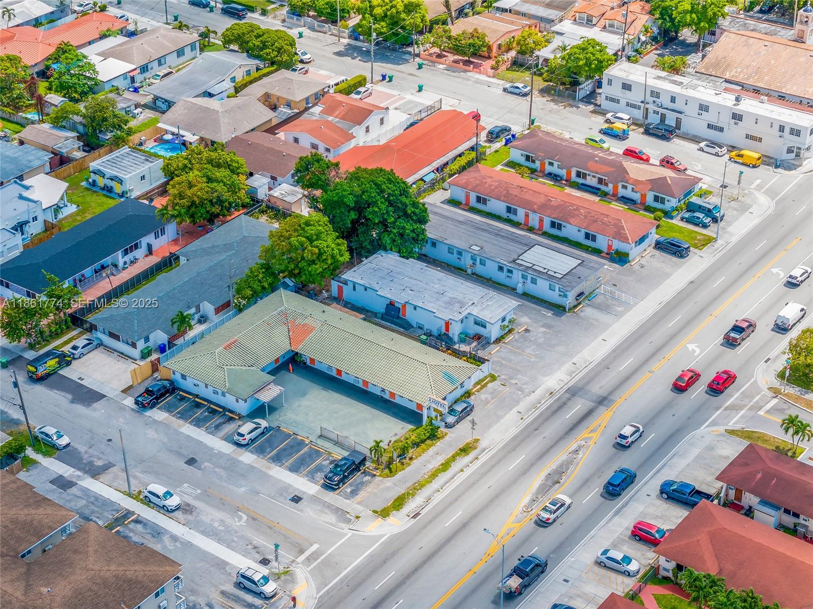 4831 West Flagler Street Miami, FL 33126 - Photo 12 of 81 Photo 12