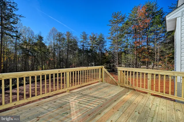 $614,000 | 260 Deerfield Place, Mineral, VA 23117