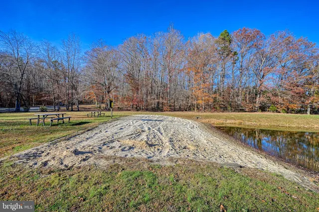 $614,000 | 260 Deerfield Place, Mineral, VA 23117