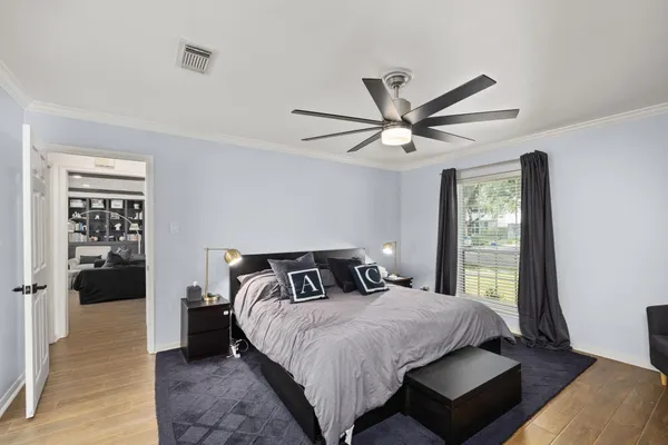 $4,100 | 827 Thicket Lane, Houston, TX 77079