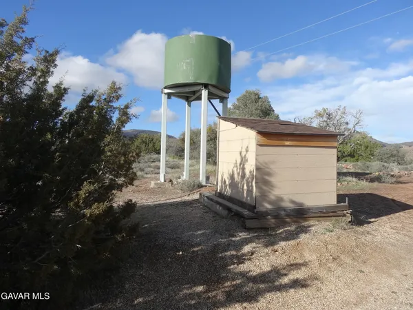 $290,000 | 9425 Tanganda Road, Tehachapi, CA 93561